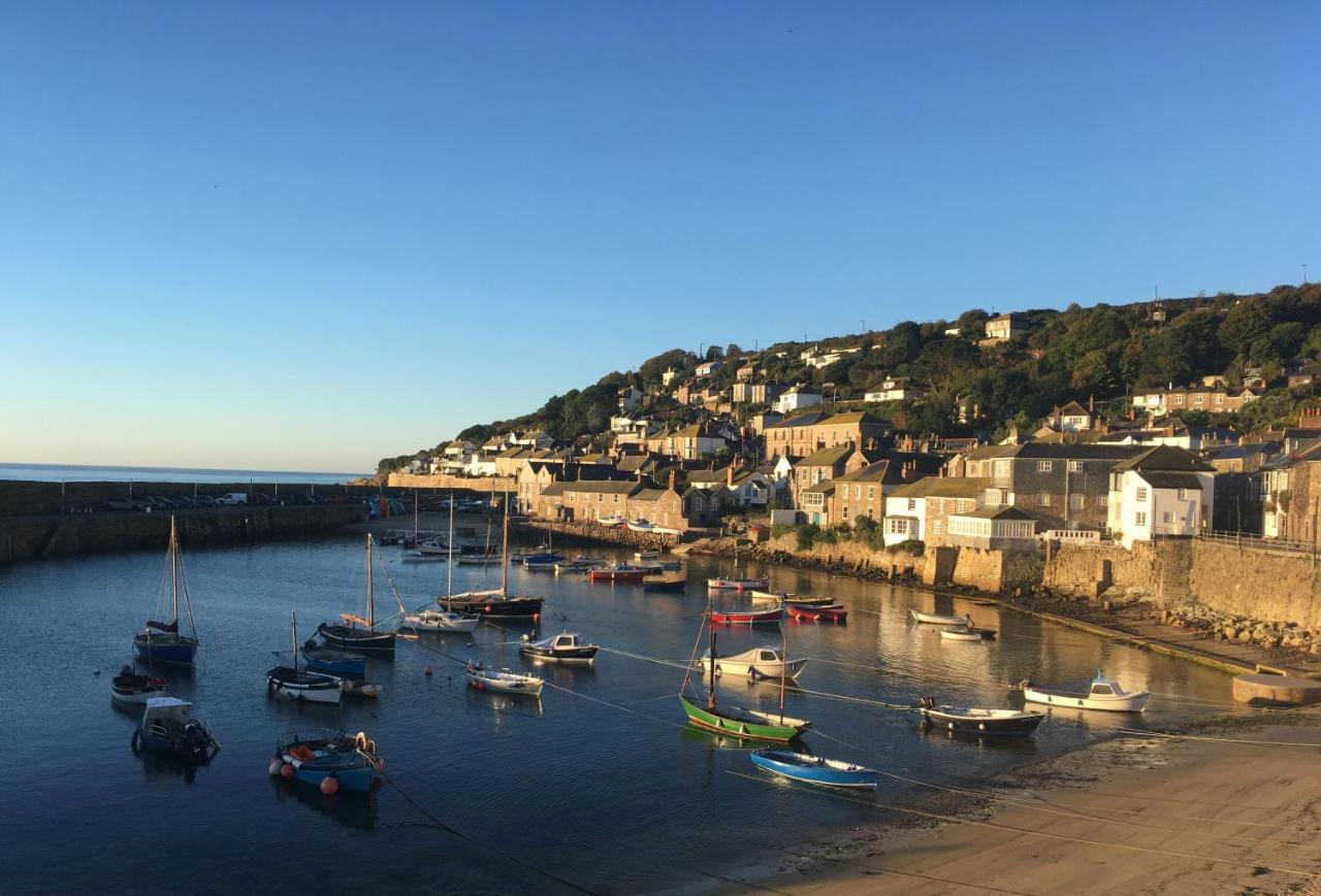 Vila The Langley Tarne Mousehole Exteriér fotografie